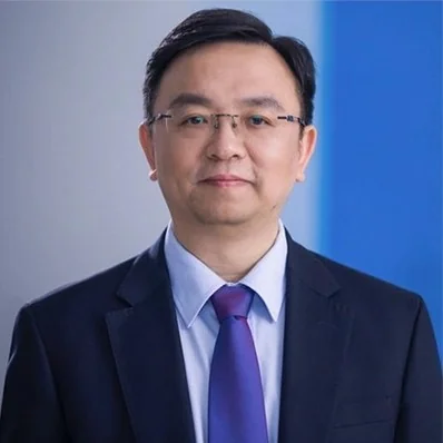 王传福